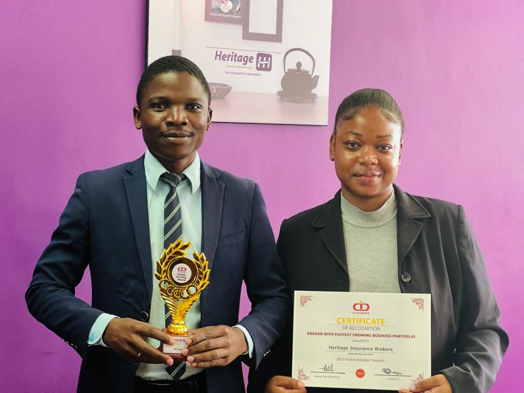 Heritage wins an award as a fast growing broker for year 2015